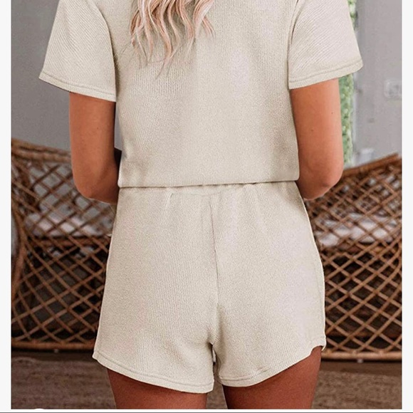 Short Sleeve Pajama Set Henley Tops and Shorts Sleepwear Loungewear with Pockets - Picture 5 of 12